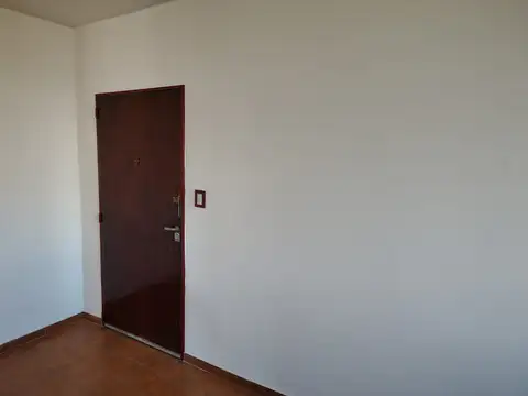 B° Gral Paz, Edificio 57, depto 3 ambientes con cochera.