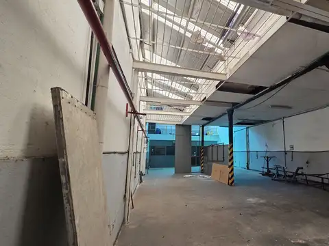 Depósito en Parque Patricios