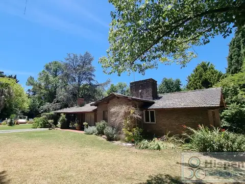 Casa en Venta en Barrio Parque Pero, USD 260.000