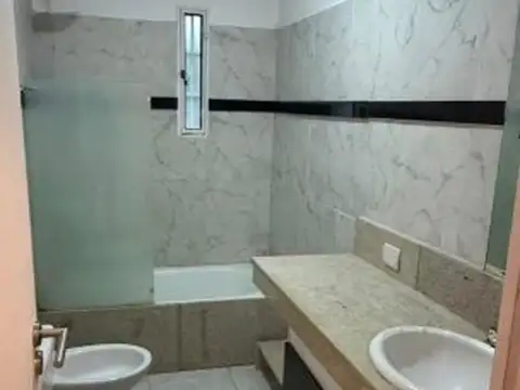 CASA en oportunidad Los Tilos