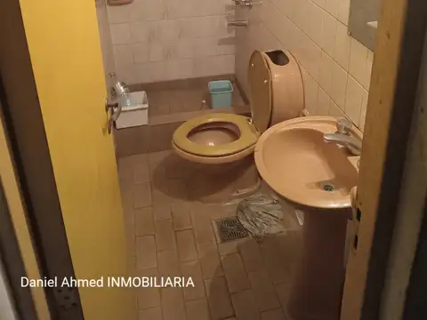 Local en Alquiler Via Púb.