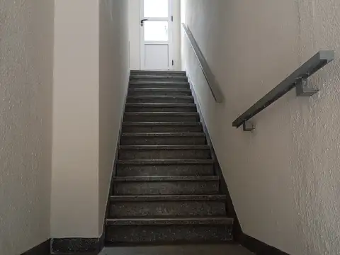 Depto Tipo Casa en Alquiler de 2 dormitorios