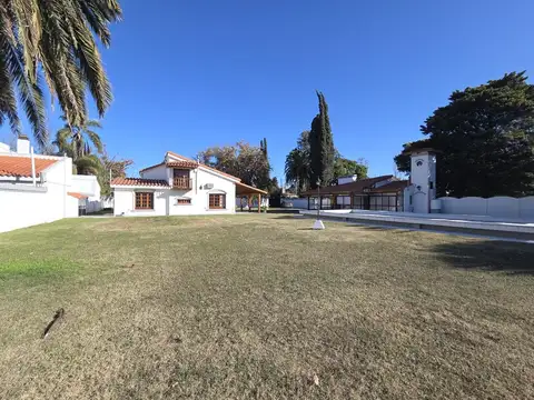 Casa en Alquiler de 3 dormitorios