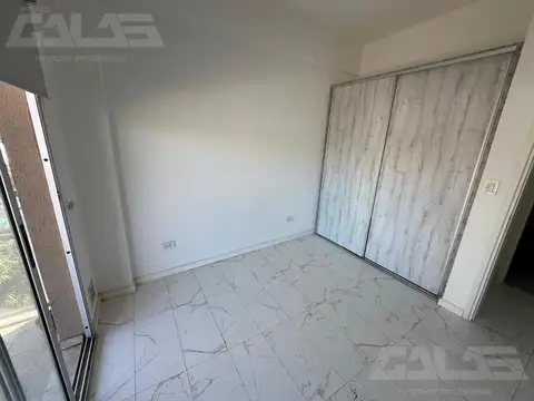 Departamento en Alquiler en San Antonio de Padua, $ 600.000