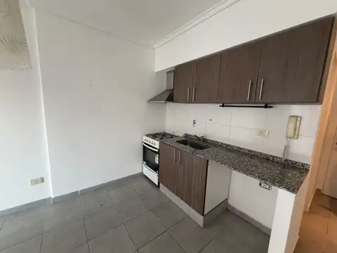 Conesa 900, Piso 8
