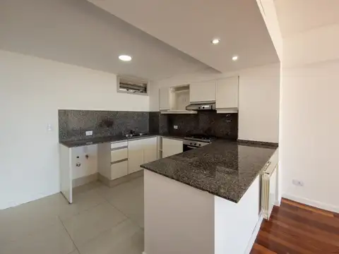 Departamento en Alquiler con 1 cocheras