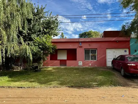 CASA 2 DORM + DEPTO APTA CREDITO GRUNBEIN