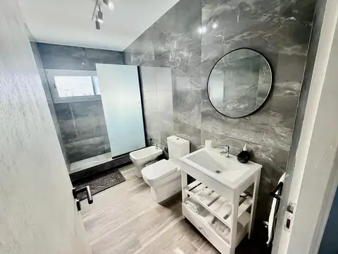 Casa 5 ambientes con 3 baños