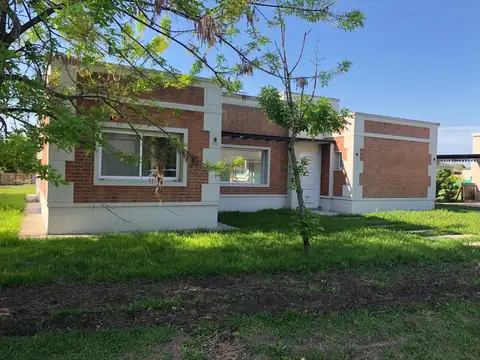 Casa en venta en Barrio Manzanares Chico, Pilar - 4 ambientes