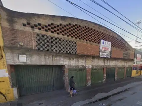 Alquiler espacio de cochera La Boca
