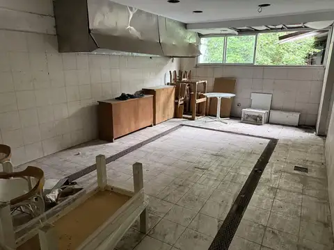 Local en Alquiler 60 años