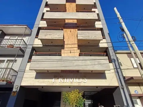 Hipolito Yrigoyen 4400, Piso 2°