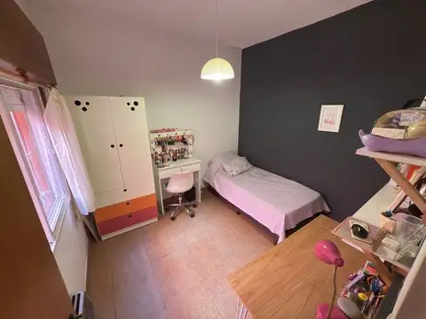 Depto Tipo Casa en Venta 50 años