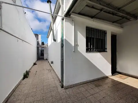 Depto Tipo Casa en Venta de 2 ambientes
