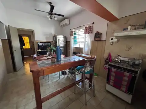 San Diego 2000, dos dormitorios, patio amplio