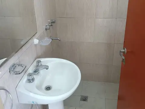 Depto Tipo Casa en Alquiler de 1 dormitorio