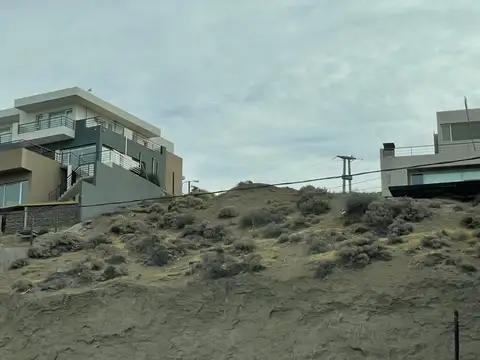 Terreno en Venta en Caleta Olivia, USD 195.000
