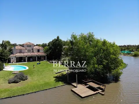 Casa venta 6 ambientes a la laguna en San Marco Villanueva lote de 1065 m2