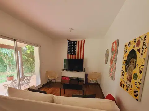 Casa en Alquiler Temporal con 3 cocheras