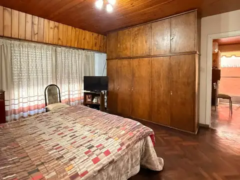 carlos pellegrini al 900