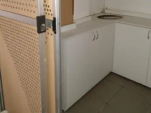 Oficina en Alquiler en Posadas, $ 750.000