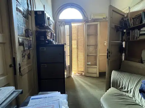 Depto Tipo Casa 5 ambientes con 2 baños