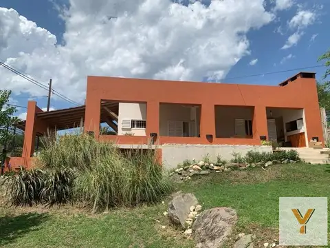 Casa en Venta en San Antonio de Arredondo, USD 159.000