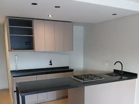 RICCHIERI 86 BIS , Piso 3