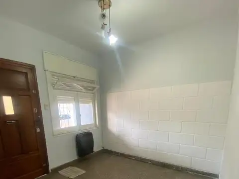 Venta de Ph de 3 ambientes con patio en Villa Lugano