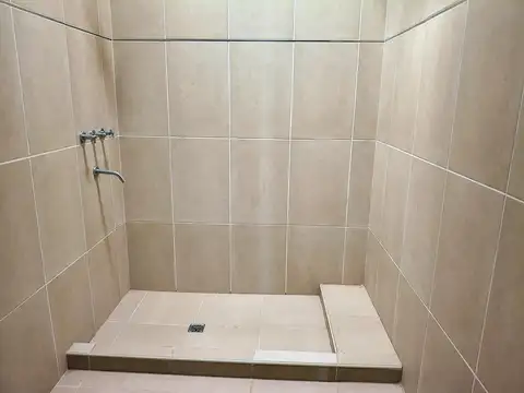 Departamento 5 ambientes con 1 baño