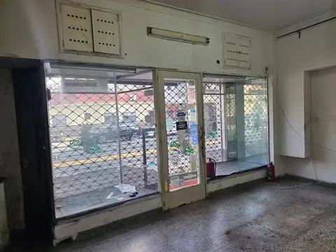 Local en Alquiler en Villa Urquiza, $ 1.500.000