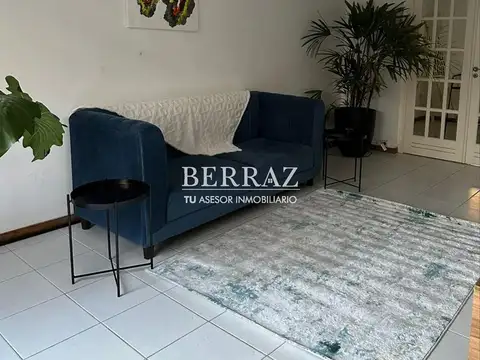 Casa 5 AMB en venta en barrio Los Pilares lote de 807,77 m2