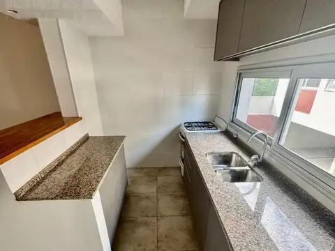 Depto Tipo Casa en Venta con 1 cocheras