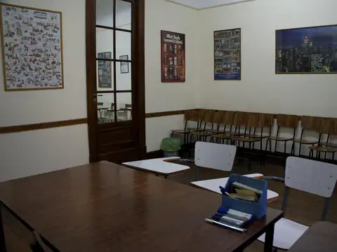 Oficina en Venta 50 años