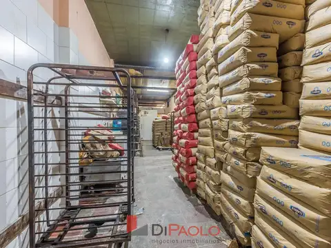 Local en Venta en Villa Gobernador Udaondo, USD 200.000