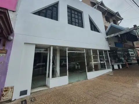 Avenida 3 800