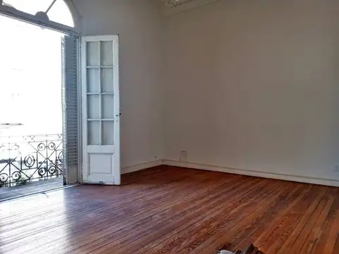 Depto Tipo Casa en Alquiler en Olivos, USD 1.000