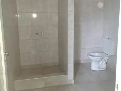 Galpon en Alquiler en Córdoba, $ 2.000.000