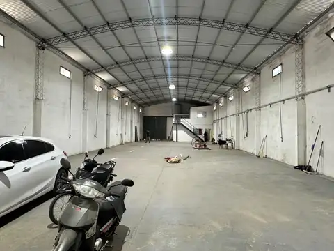 Galpon en Alquiler en Córdoba, $ 2.000.000