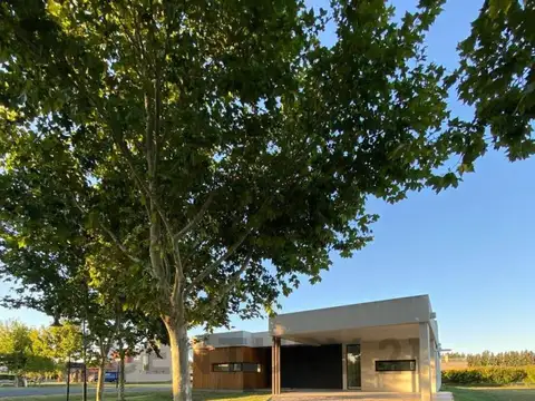 Haras del Sur 2 , Piso 0