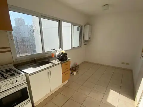 Departamento en Alquiler en Martín, $ 600.000