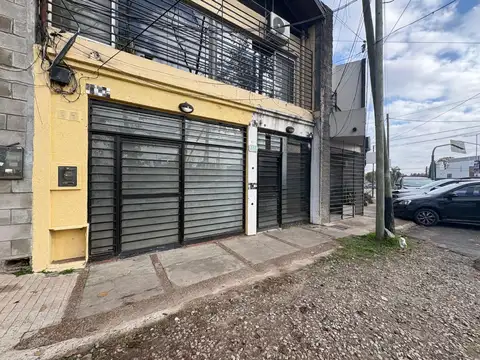 ALQUILER LOCAL COMERCIAL PILAR EXCELENTE UBICACION
