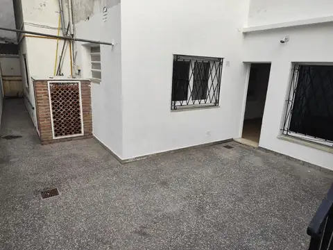 Depto Tipo Casa 3 ambientes con 1 baño