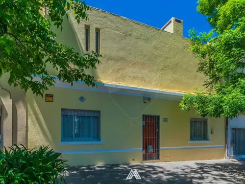 Venta casa de dos dormitorios y dos baños Buceo