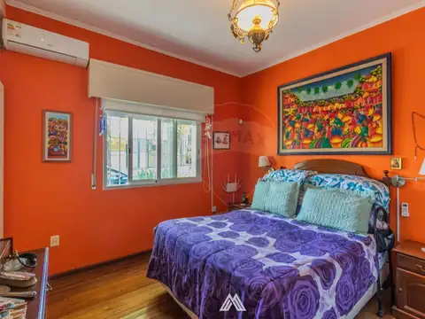 Venta casa de dos dormitorios y dos baños Buceo