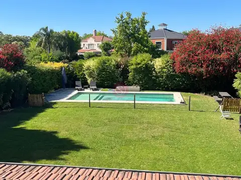 Casa en Venta en Pilar del Este - Los Jazmines, USD 249.000