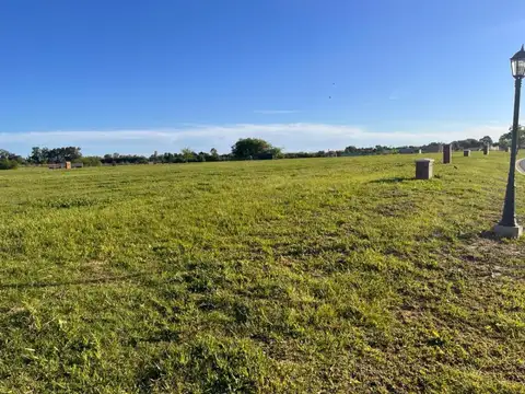 Terreno en venta en San Sebastián Area 11
