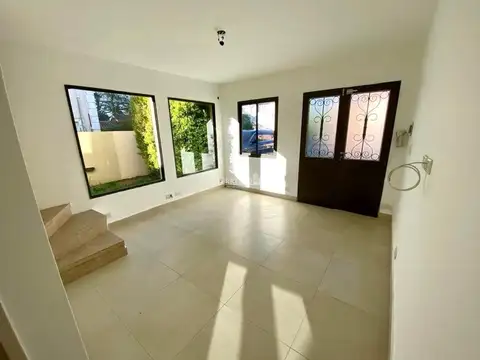 Departamento en Venta con 2 cocheras