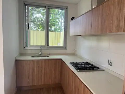 Casa en Alquiler al Norte