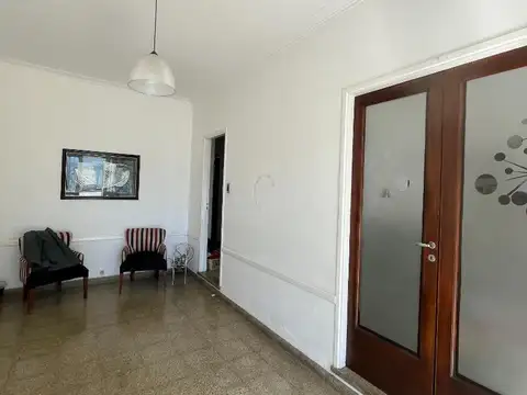 Depto Tipo Casa en Alquiler de 3 ambientes